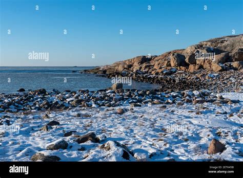 Winter at sea in Sweden Stock Photo - Alamy