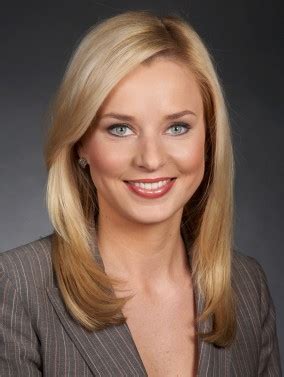 Sandra Smith (reporter): Bio, Height, Weight, Measurements – Celebrity ...