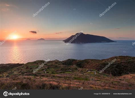 Coast Grass Fields Lipari View Volcano Islands Salina Alicudi Filicudi — Stock Photo ...