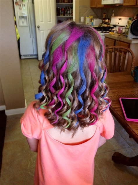 Chalking. Kids hair fashion | Fabulous Hair | Pinterest