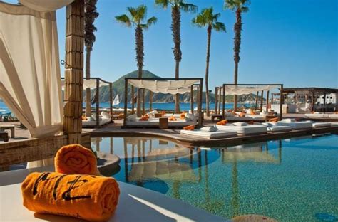 Unique Honeymoon Experiences You Can Only Have In Cabo San Lucas, Mexico - Weddingbells