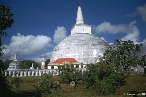 Buddhisme – ritualer og teknikker - Religion og etikk - NDLA