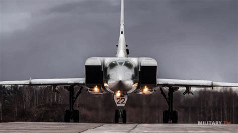 Tu-22M3 Backfire : The Russian Bomber That Could Sink a Navy Aircraft ...