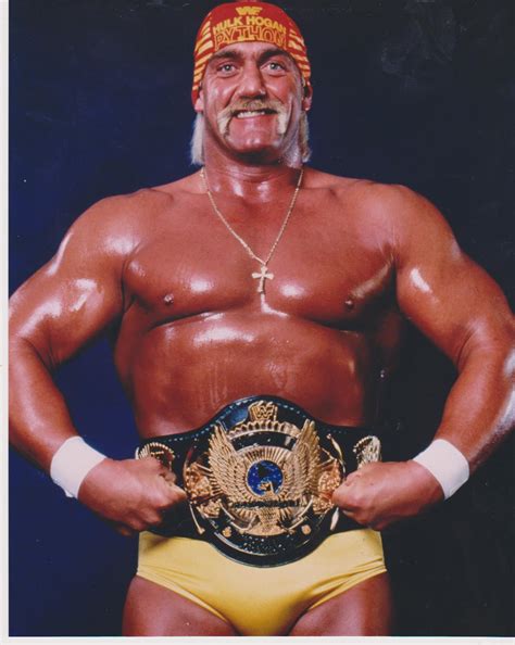 Hulk Hogan Belt Vintage 8X10 Color Wrestling Memorabilia Photo - Photos