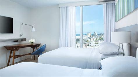 South Beach Hotel Rooms & Suites | Hyatt Centric South Beach Miami