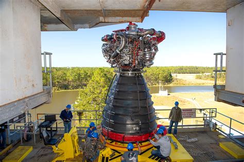 NASA, Aerojet Rocketdyne plan busy RS-25 test schedule for 2021 - NASASpaceFlight.com