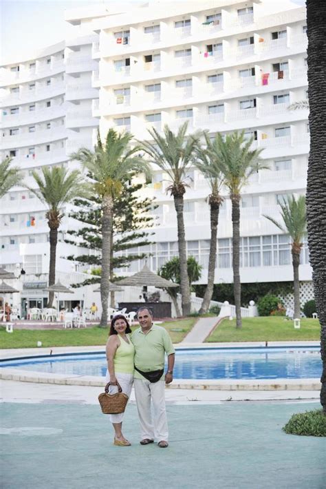 happy seniors couple on beach 12644879 Stock Photo at Vecteezy