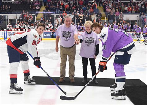 7th Annual "Hockey Fights Cancer" Awareness Event Raises Over $33,000 | McLaren Health Care News