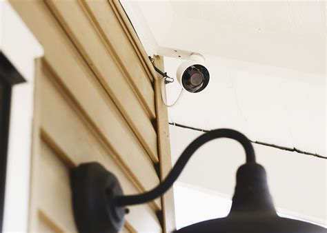 How To Install Outdoor Camera From A Light Fixture | Storables