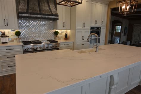 Nice What Is Caesarstone Large Square Kitchen Island With Seating