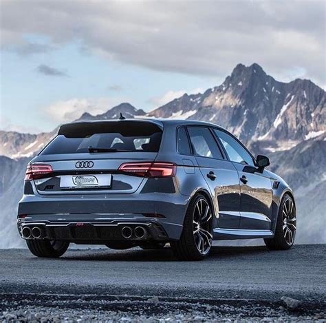 2018 Nardo Grey RS3 : Audi