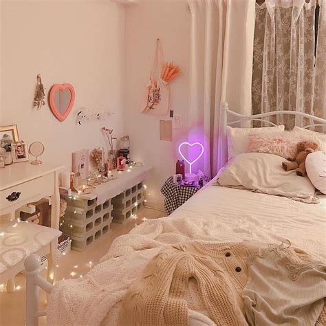 Diy Aesthetic Room Decor With Paper - We have home sweet home ♡ a classic and clean design that ...