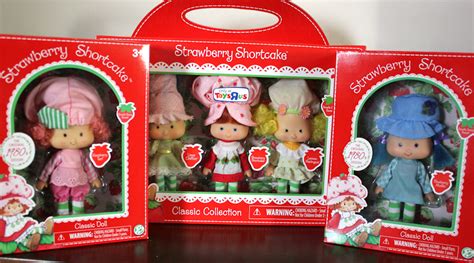 DollyPanic!: New Retro Strawberry Shortcake dolls, 2016!