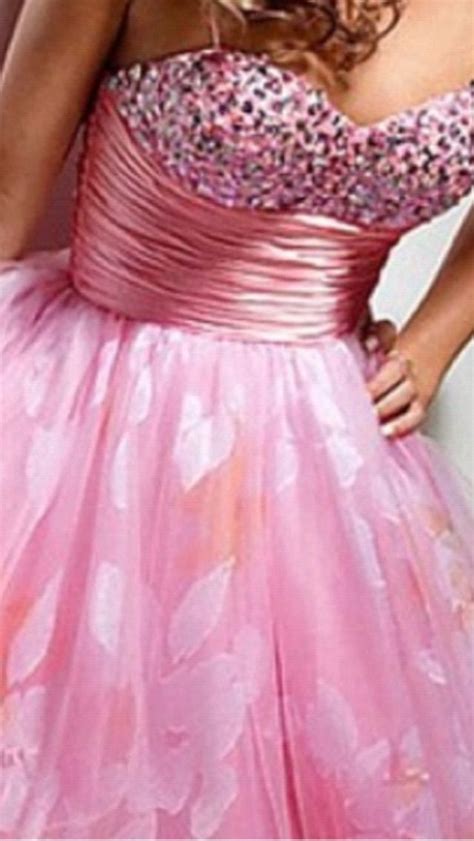 Valentines day dance | Dance dresses, Prom dresses, Fashion