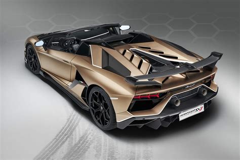 Lamborghini Aventador SVJ Roadster: 770 CV a cielo abierto