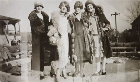 A Guide to Prohibition Era Clothing & Styles - The Old Timey