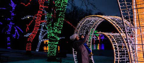 The Ultimate Guide to the Niagara Falls Winter Festival of Lights ...