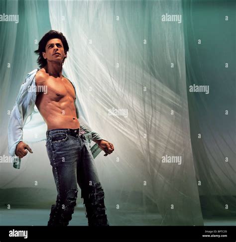 SHAHRUKH KHAN OM SHANTI OM (2007 Stock Photo, Royalty Free Image: 31269145 - Alamy