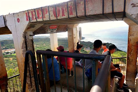 Hiking Diamond Head Trail - A Journey to the Top