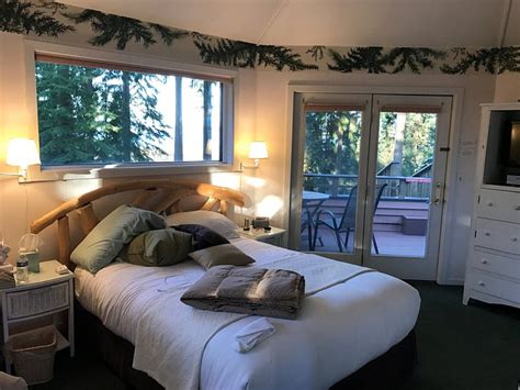 EAGLES NEST INN BED AND BREAKFAST - B&B Reviews (Langley, Whidbey ...