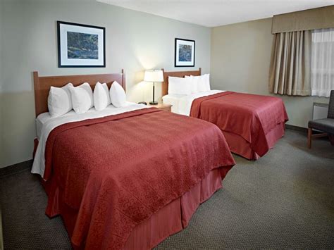 Accommodations - Quality Hotel Fort McMurray