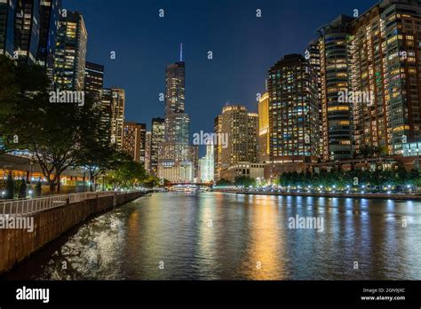 The Chicago Riverwalk at Night Stock Photo - Alamy