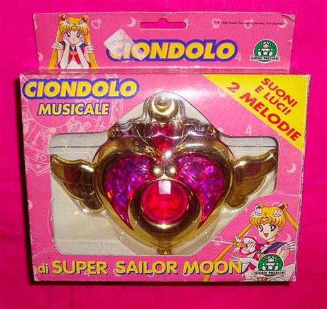 Sailor Moon SuperS Transformation Brooch - SOLD by onsenmochi on DeviantArt