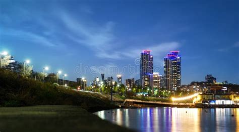 Night View of the Han River in Seoul Stock Image - Image of scape, apartment: 253010119