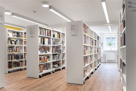 Library Shelving Systems - Rumah Melo