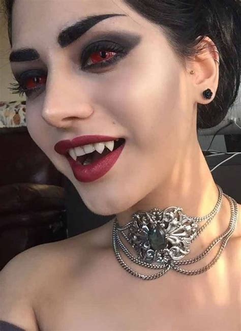 15 Amazing Vampire Makeup Ideas For Halloween Party | Vampire makeup ...