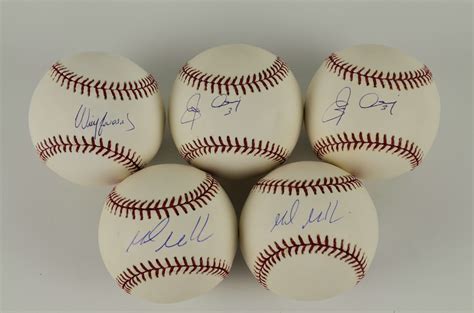 Lot Detail - Lot of 5 Autographed Baseballs