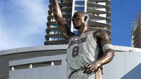 Lakers make notable changes to Kobe Bryant statue outside arena - BVM ...