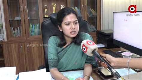 IAS Ananya Das becomes new collector of Sambalpur - YouTube