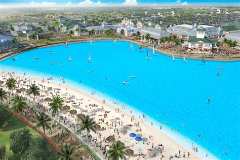 Tras seis meses de llenado, la laguna de Crystal Lagoons en Beachwalk prepara su inauguración ...