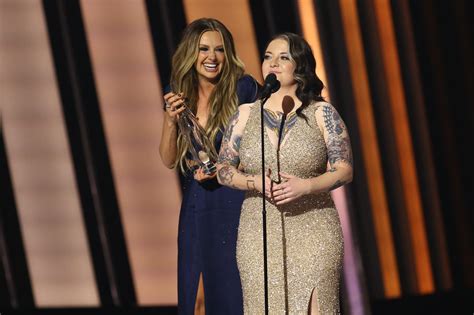 Ashley McBryde Steps In To Translate For Shocked Carly Pearce After CMA ...