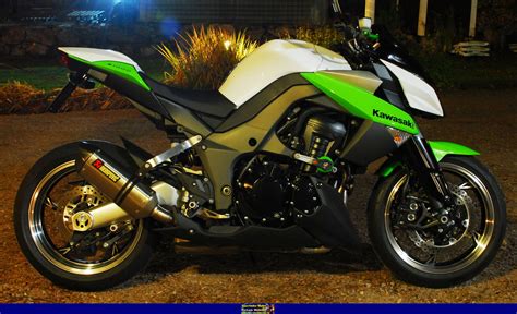 2012 Kawasaki Z1000SX - Moto.ZombDrive.COM