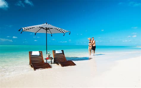 11 Reasons To Honeymoon In Turks & Caicos | BEACHES