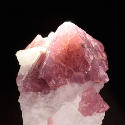 Spinel (fine crystal) on marble | Mahenge, Morogoro Region, Tanzania