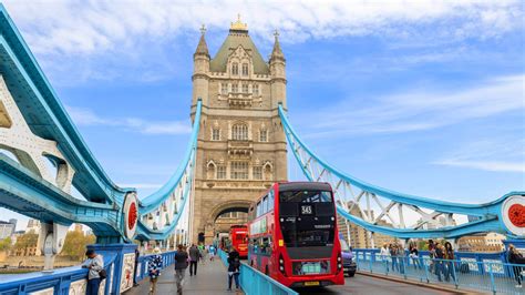 Visiting London’s Tower Bridge — The Empty Nest Explorers