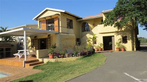 Durban Backpackers - On the Beach - Durban, South Africa Reviews - Hostelz.com