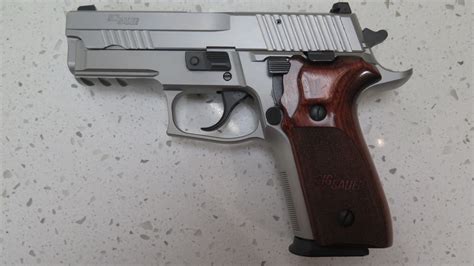 CONSIGNED Sig Sauer P229 Elite Stainless 9x19mm P229 FSIG72767 Hand gun ...