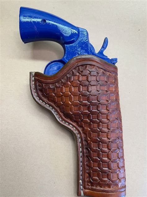 The classic Holster for a Colt Python 4.25 Barrel.. Handmade in the USA ...