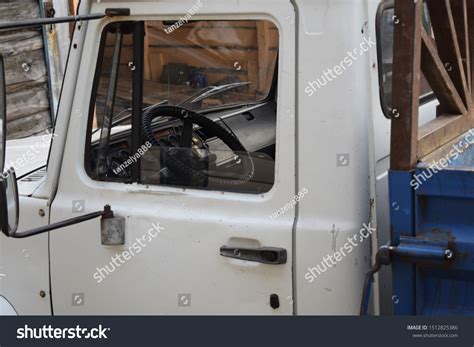 Cargo Transportation Truck Loading Stock Photo 1512825386 | Shutterstock