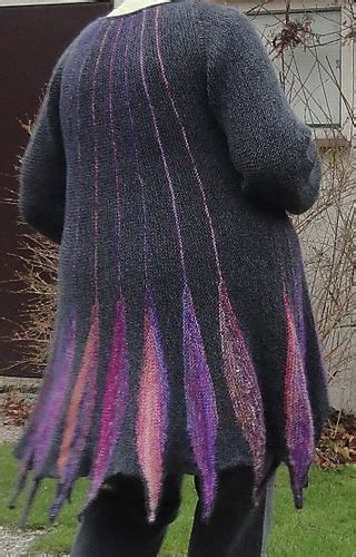 Ravelry: Spring Plumage pattern by Heidrun Liegmann