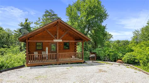 Lake View Cabin - Book Your Stay