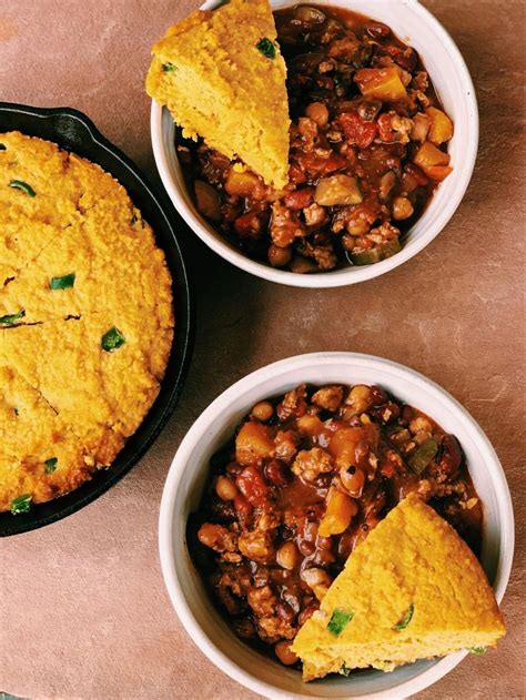 Loaded Chili and Cornbread - Melissa's Healthy Kitchen