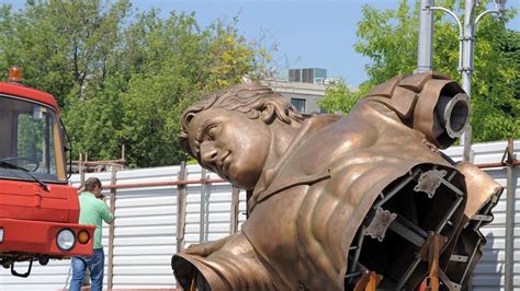 Greece Criticizes Macedonia Over Alexander The Great Statue