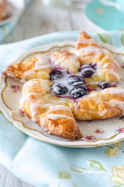 Danish Pastry - Best Danish Pastry Recipe - Flaky Danish Pastries