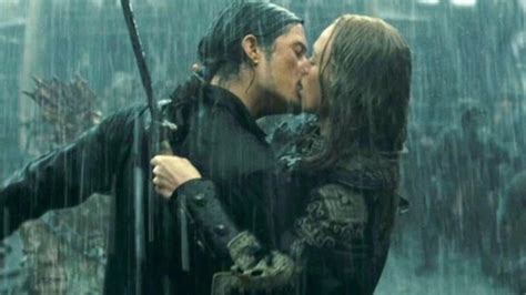 Top 10 Kissing in the Rain Scenes in Movies | Articles on WatchMojo.com