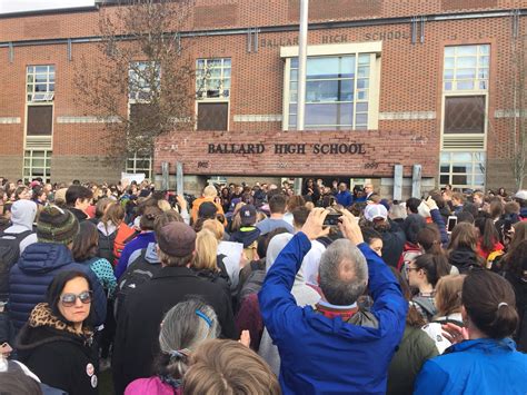 Ballard High students join Governor Inslee in National School Walkout ...